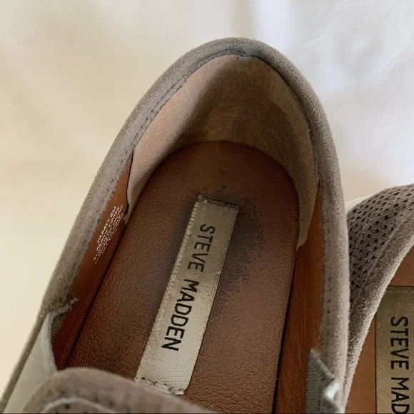 Steve Madden Zarayy Slip-On Sneakers Perforated, size 6, dark gray w/ olive tone - Picture 16 of 16